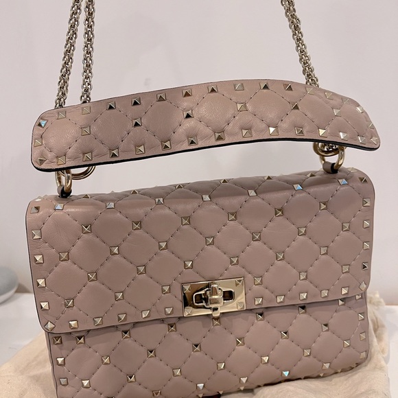 Valentino Garavani Rockstud Spike Medium Quilted Top-Handle bag - Picture 4 of 8